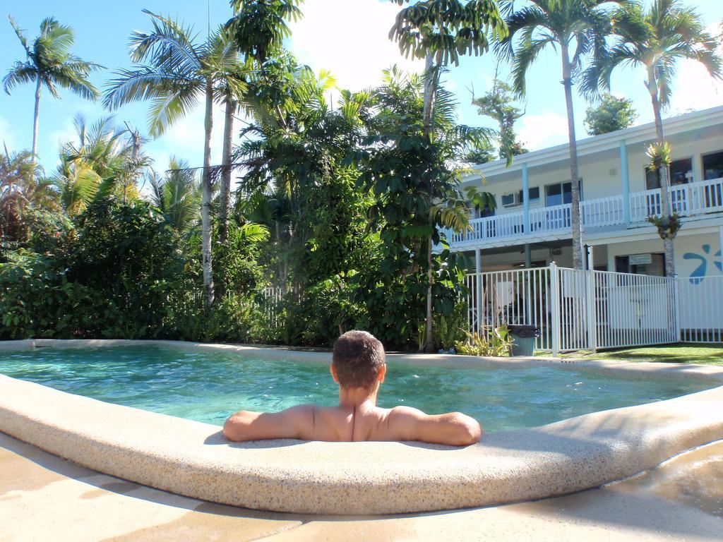 Absolute Backpackers Mission Beach Esterno foto
