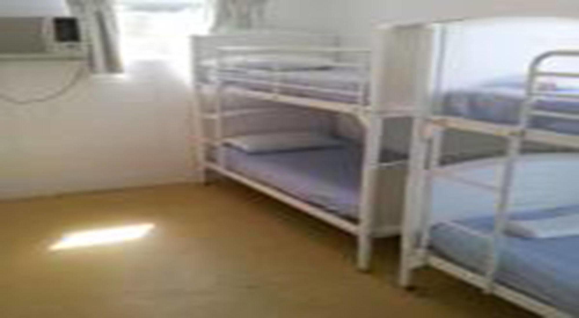Absolute Backpackers Mission Beach Esterno foto