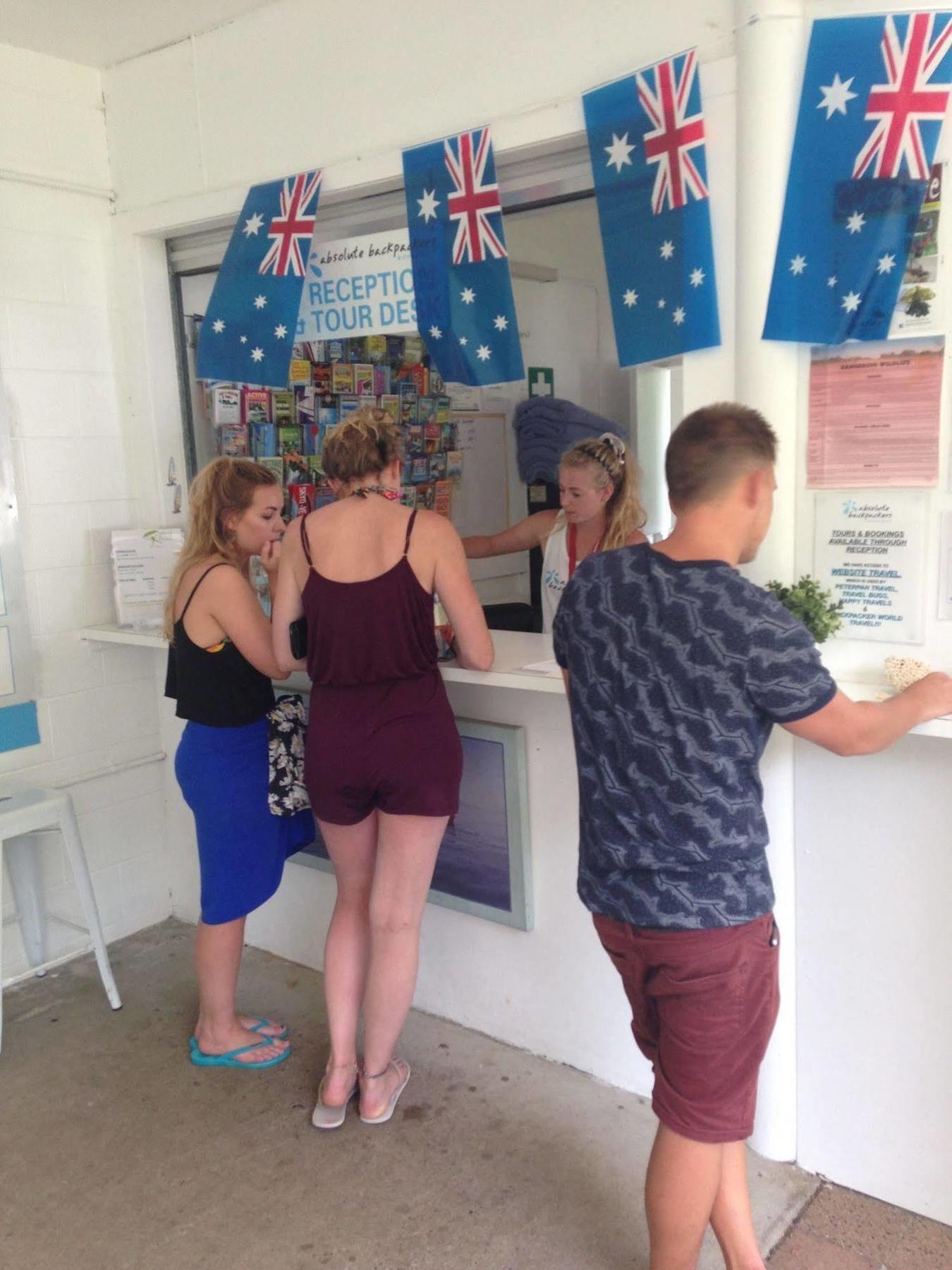 Absolute Backpackers Mission Beach Esterno foto